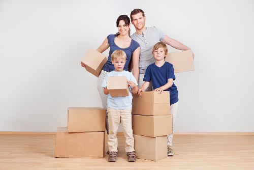 Different storage unit options available in Queensbury for household and business use